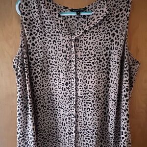 41 Hawthorn Animal Print Sleeveless Blouse